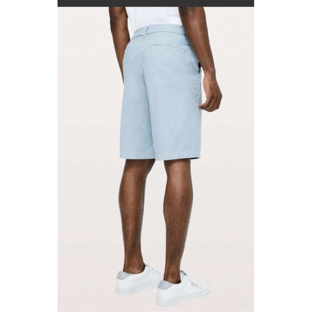 Lululemon Commission Short Relaxed‎ Qwick Oxford 11" Light Blue 36 Preppy Golf